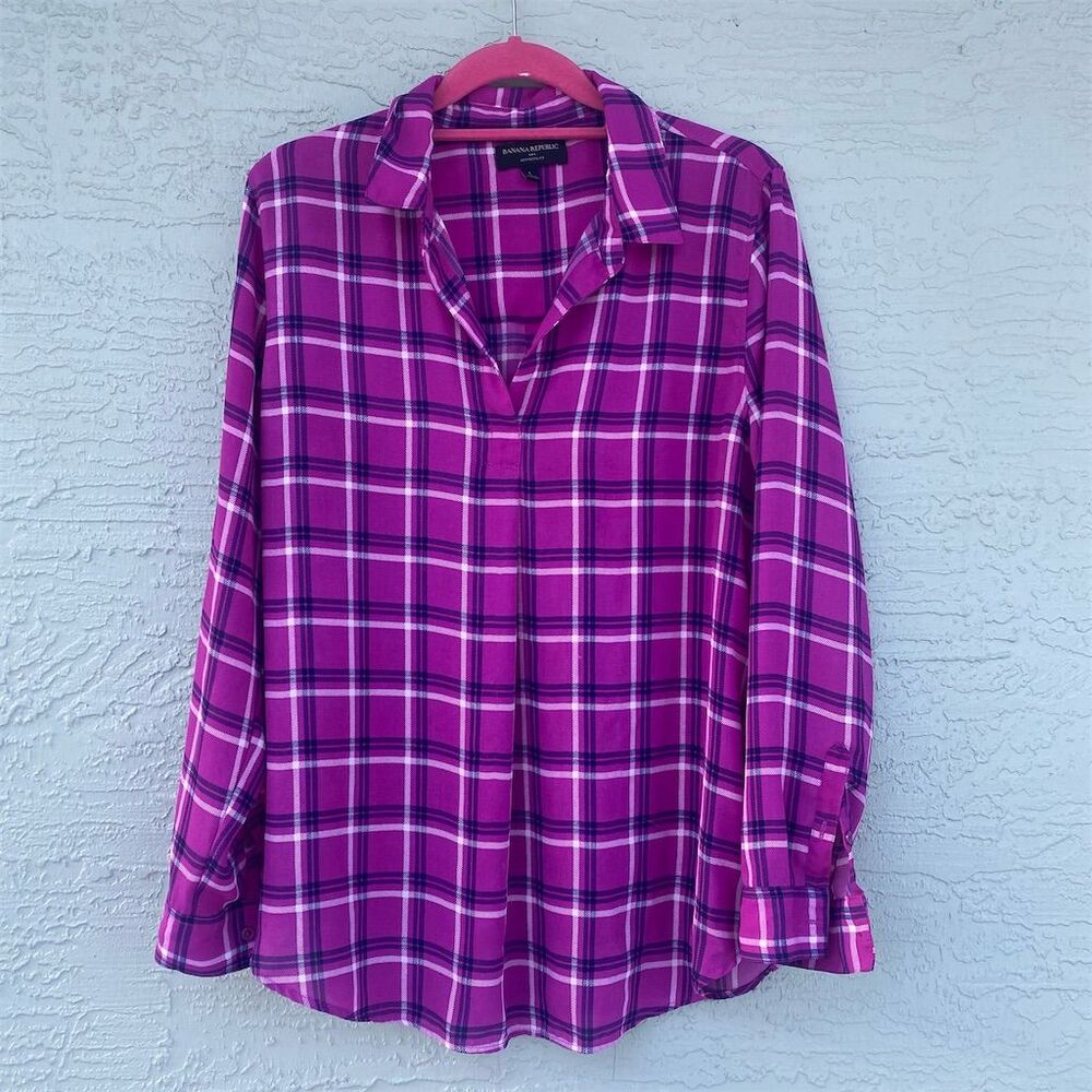 Banana Republic Women's Plaid Boyfriend Fit Blouse Pink Size L
